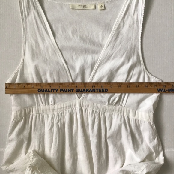 Feather Bone Sleeveless Tiered White Dress Lace Detail Size Medium - Picture 9 of 13